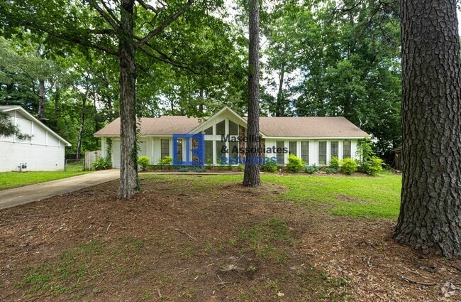 Building Photo - 3 Bed/2 Bath Home in Brandon