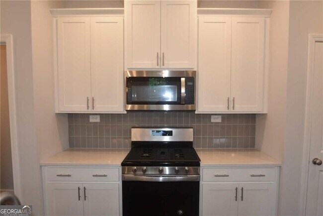 Photo - 313 Niles Ct