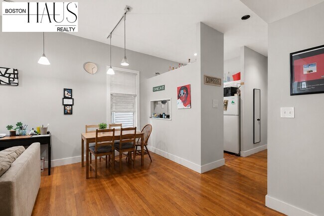 224 Columbia St Unit 1