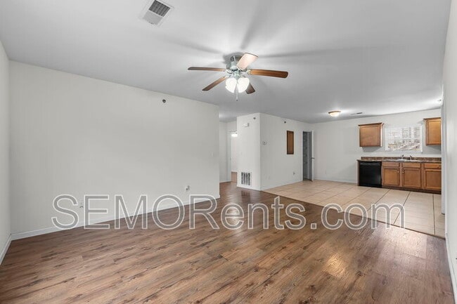 Building Photo - 3 Village Dr