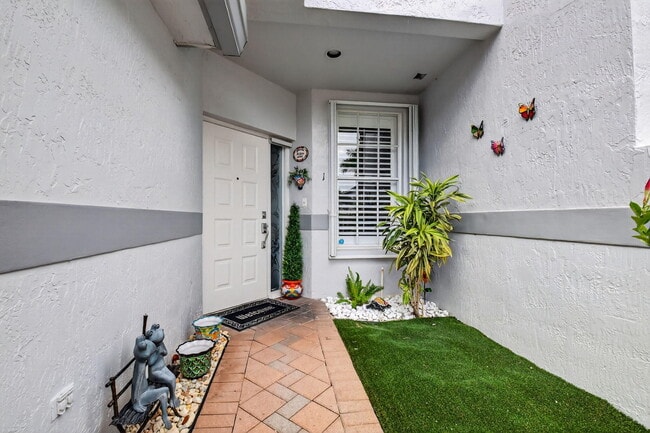 Photo - 7924 Laina Ln Unidad 1