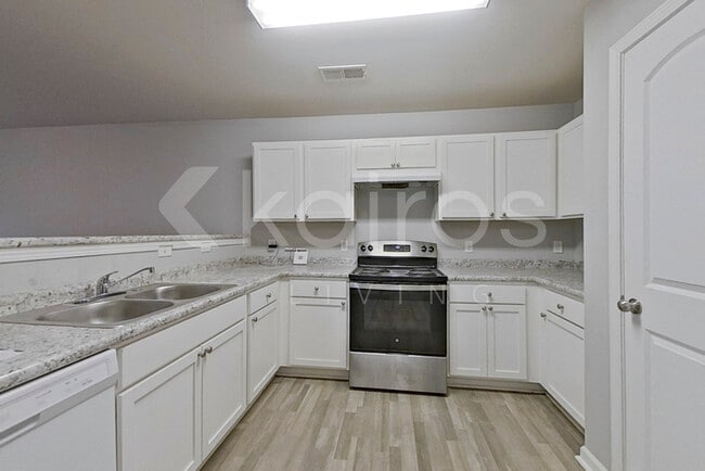 179 Saddle Brooke Trce