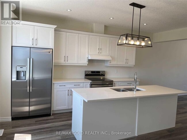 Photo - 435 Callaway Rd