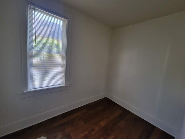 Photo - 2-Bedroom/1 Bath —2235 South 20th Street Unidad 1