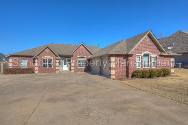 For Lease | Sand Springs | $2200 Rent - For Lease | Sand Springs | $2200 Rent House