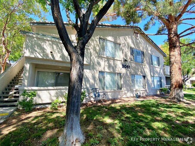 Building Photo - 3061 Key Largo Dr Unit #204 Rental