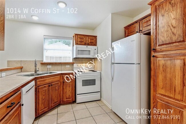 Photo - 1014 W Coffin St Unit 102