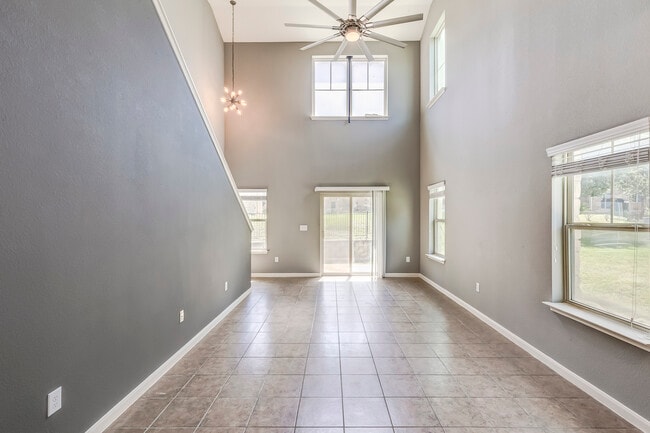1620 Bryant Dr