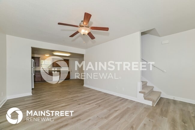 Photo - 966 Norwood Village Ln
