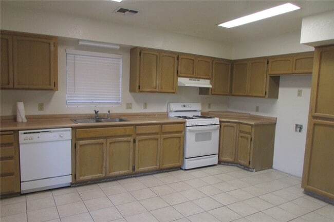 Photo - 2428 Pso Cisne