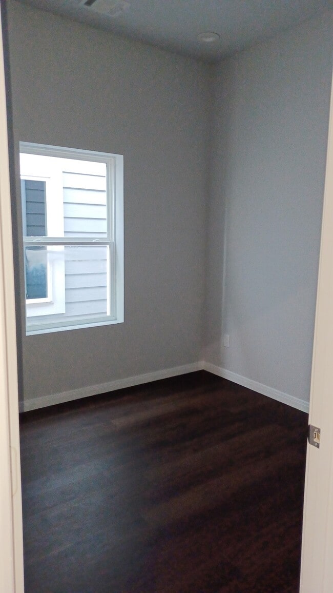 Photo - 18827 Luminescent Ln