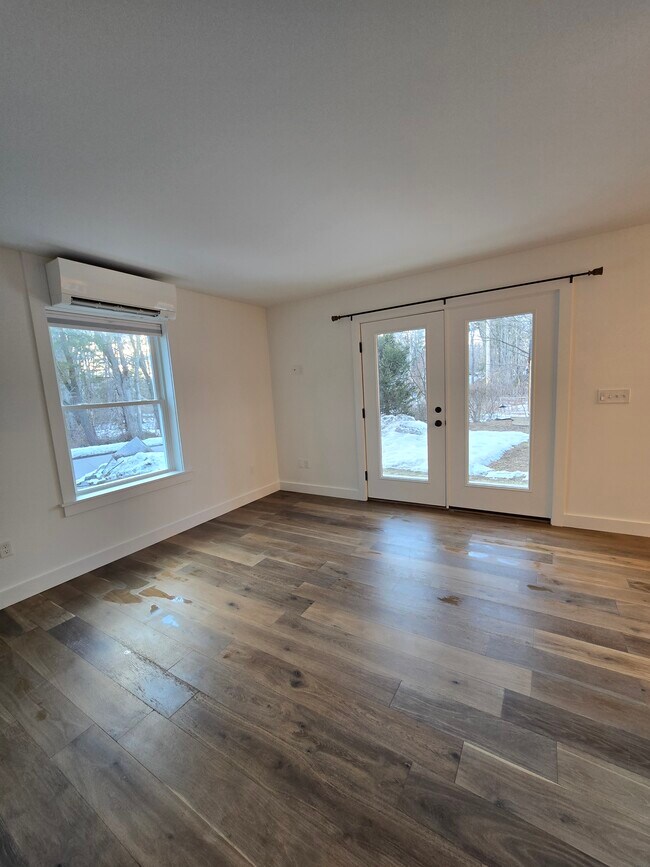 Photo - 143 Martin Rd