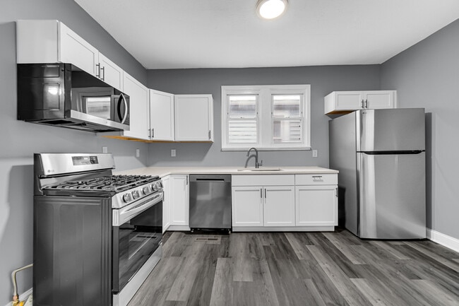 Photo - 5527 Alice Ave