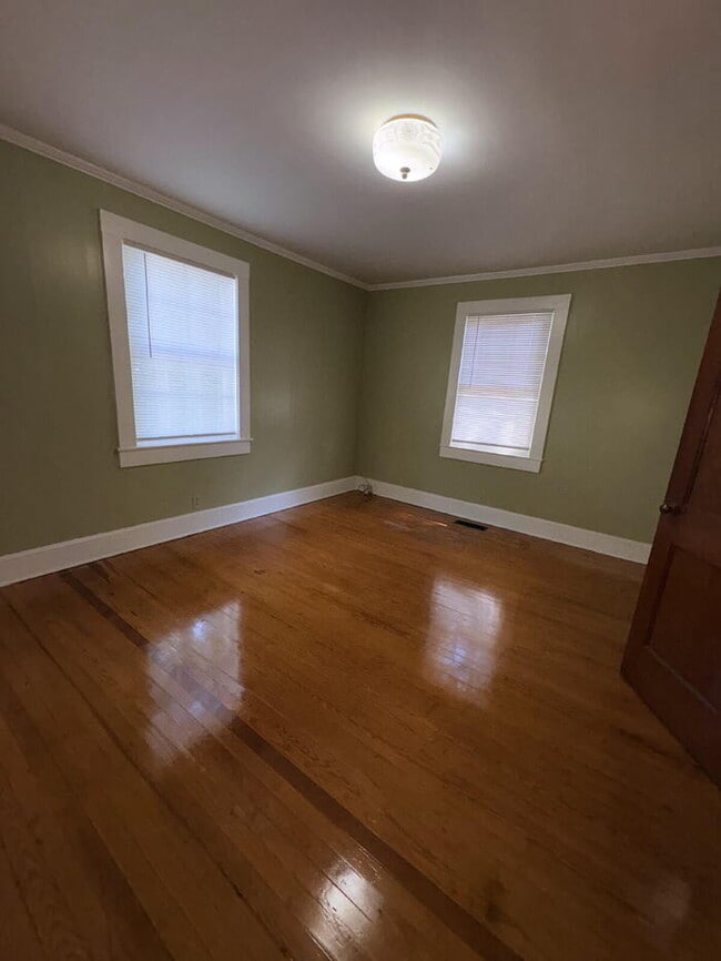 "Charming 3-Bedroom Retreat in Belton, SC - Perfect for Cozy Living!"