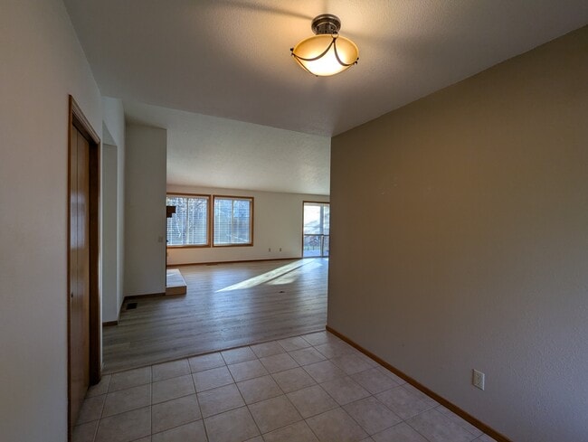 Photo - 1315 NE Paula Dr