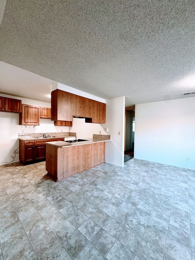 Photo - 4136 Oberon Ave