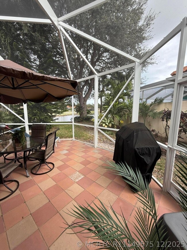 Photo - 222 E Tall Oaks Cir