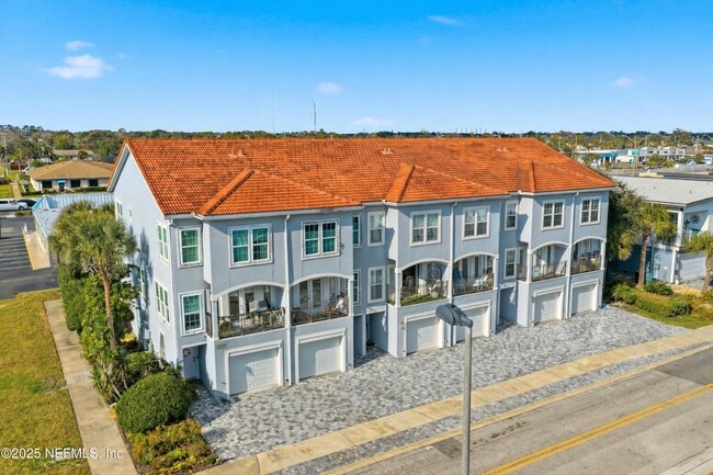 Photo - 1330 2nd St S