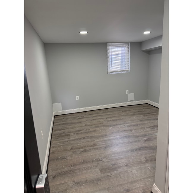 Photo - 1134 Montpelier St Unit 2B AVAILABLE W/BATH $750 2B