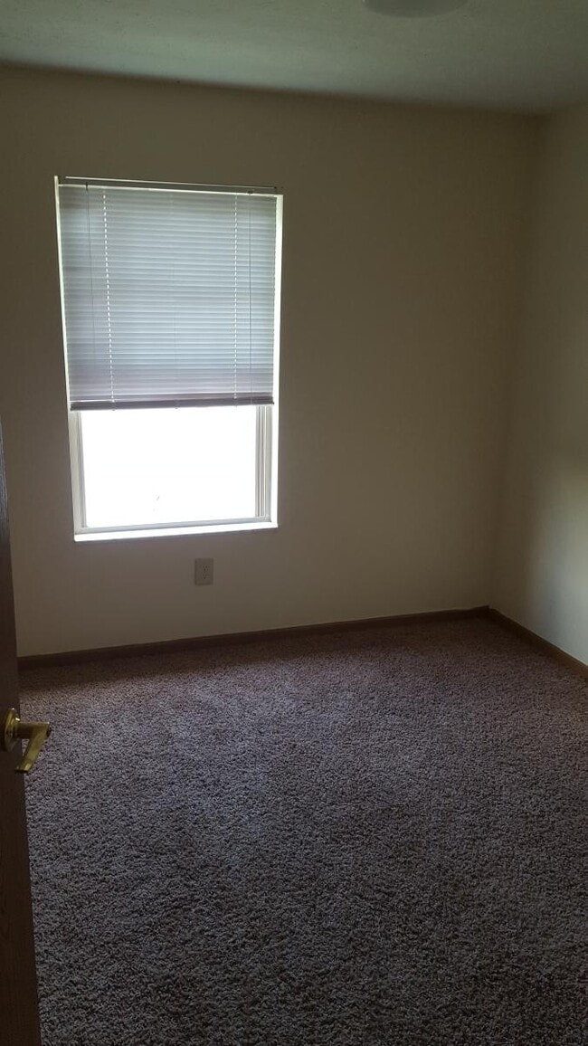 Dylan Heights Apts