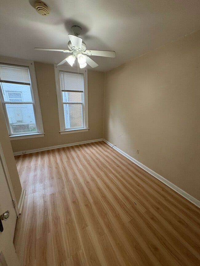 Bedroom - 1567 Highland St Unit A