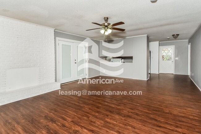 Photo - 135 Latonea Dr