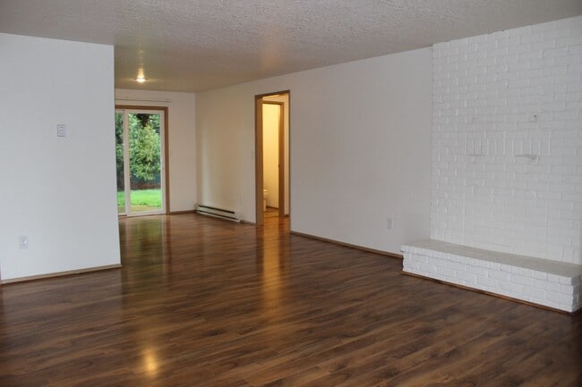 Photo - 4 bedroom house