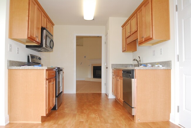 Photo - 17977 Restoration Cir