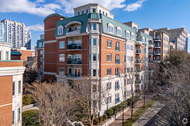 Photo - Jefferson Square