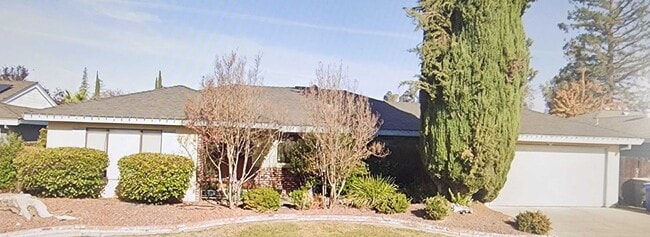 Building Photo - Please do not disturb tenants.