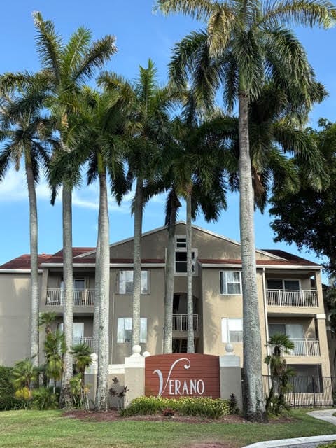 Building Photo - 1780 Palm Cove Blvd Unit 6-302