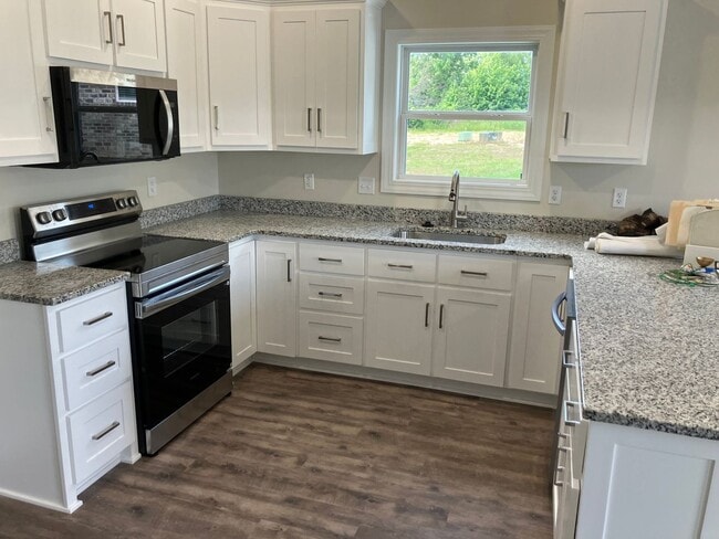 Photo - 183 Willowbrook Dr