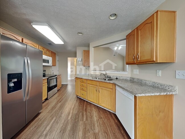 Photo - 2517 Kanlow Dr