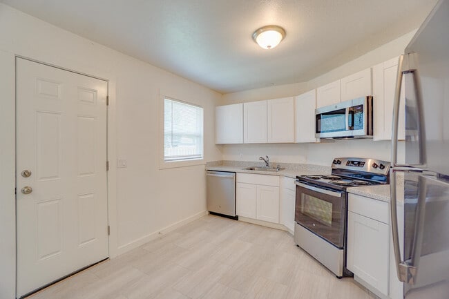 Photo - 3670 SW 144th Ave