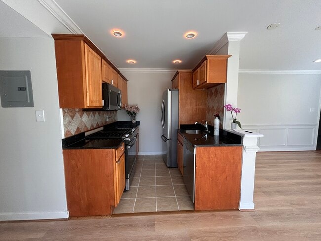 Photo - 4923 Americana Dr Unit 4923 T7