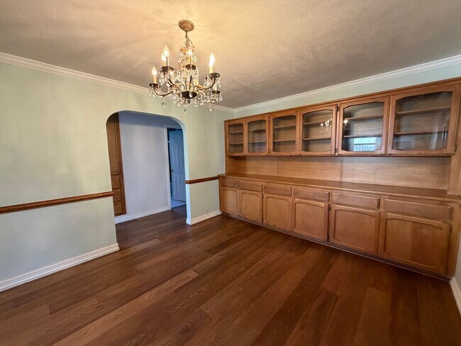 Photo - 2906 S Walton Ave