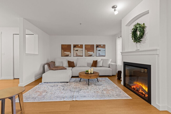 Photo - Tarmigan At Wapato Creek