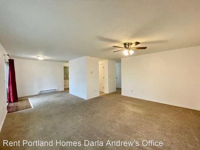 Building Photo - 16990 SW Blanton St Rental