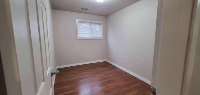 Photo - 2172-3002172 Quince St Unité 2172 B