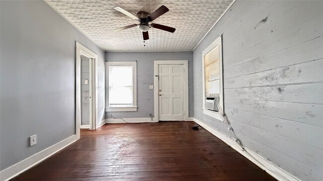 Photo - 102 Beauregard St