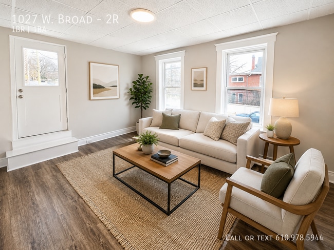 Photo - 1027 W. Broad-2R Unit 2R