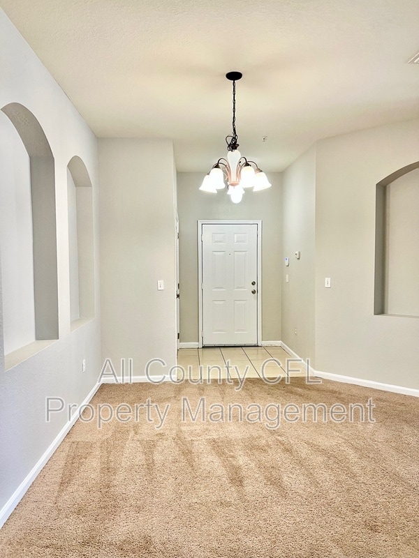 Photo - 3341 Whitestone Cir Unidad 108