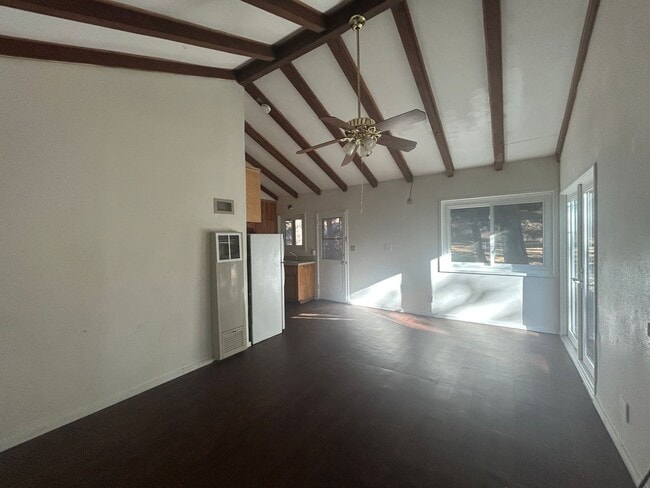 23796 Skyland Dr