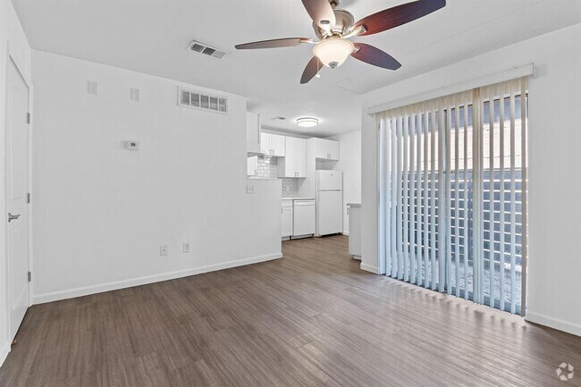 Building Photo - 1840 Burton Dr Unit 133 Rental
