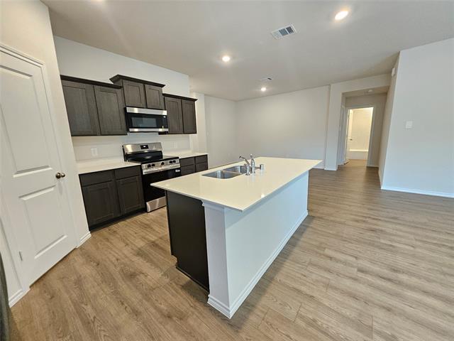 Photo - 341 Wild Rose Wy