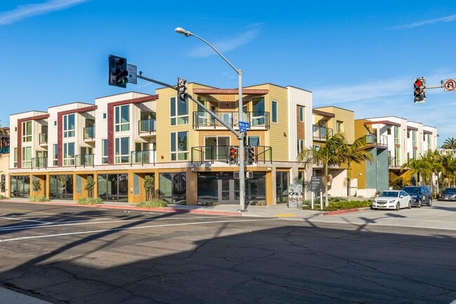 Building Photo - LIVE BY THE BEACH! LUXURY PACIFIC BEACH 3-... Rental