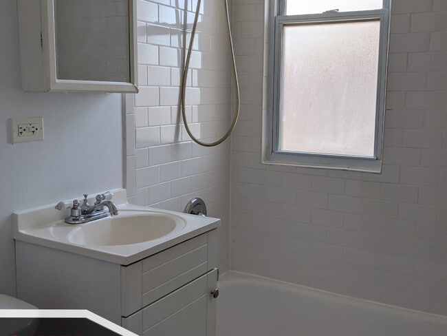 Photo - 2600 N Kimball Ave Unidad 303