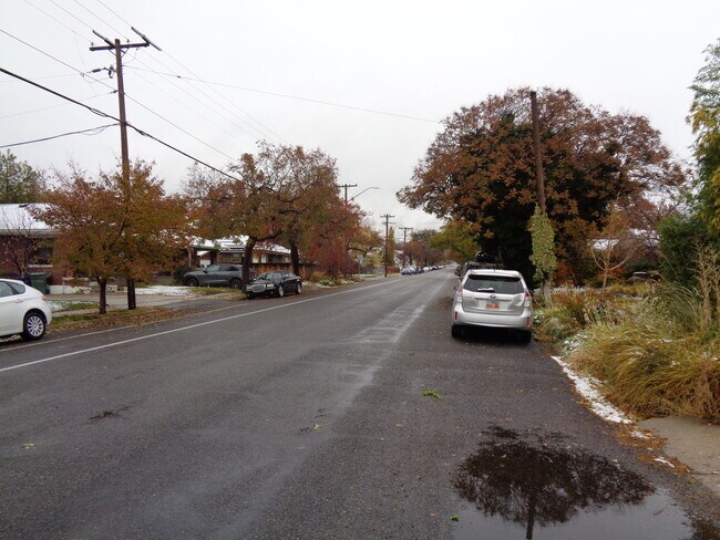 Photo - 1029 S 400 E