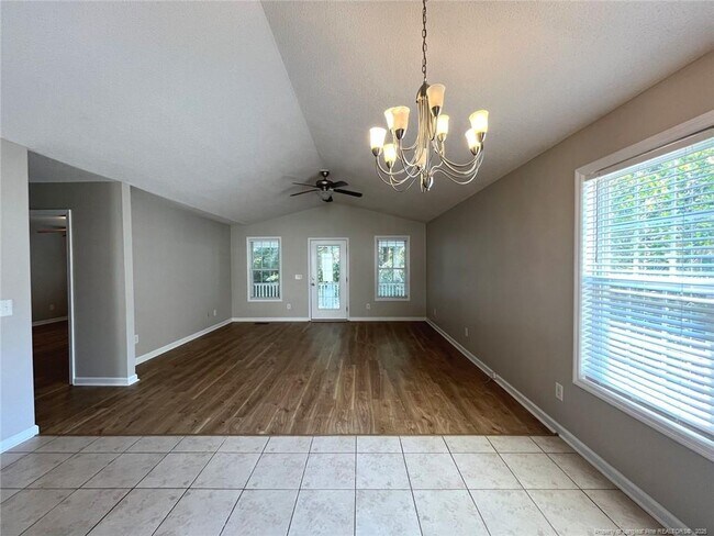 Photo - 114 Masters Way