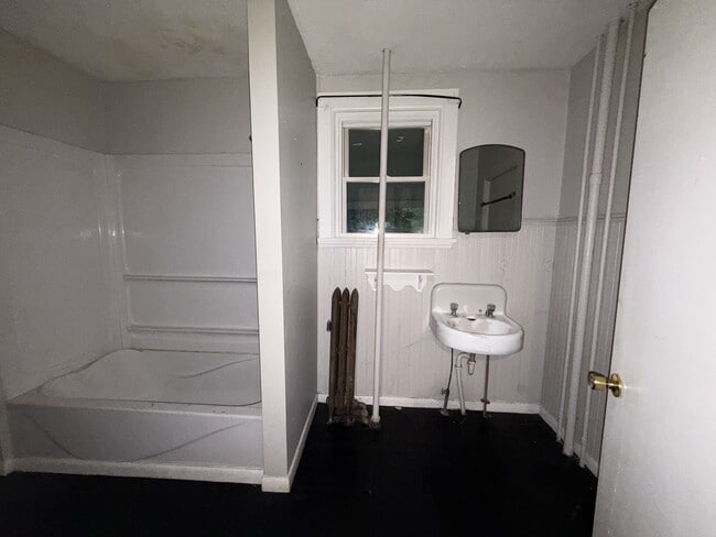 Photo - 508 W Marion St Unit A